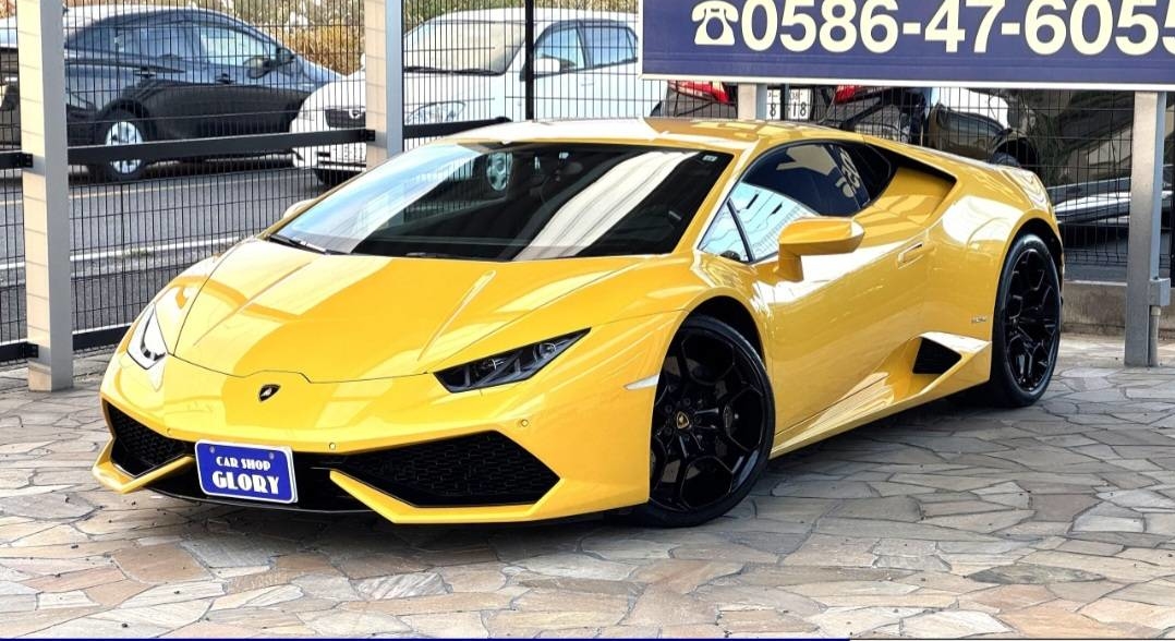 スポーツカー フェラーリ ポルシェ マクラーレン