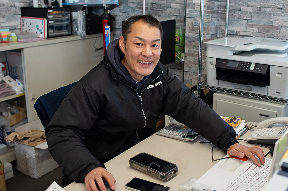 サービスフロント_中島